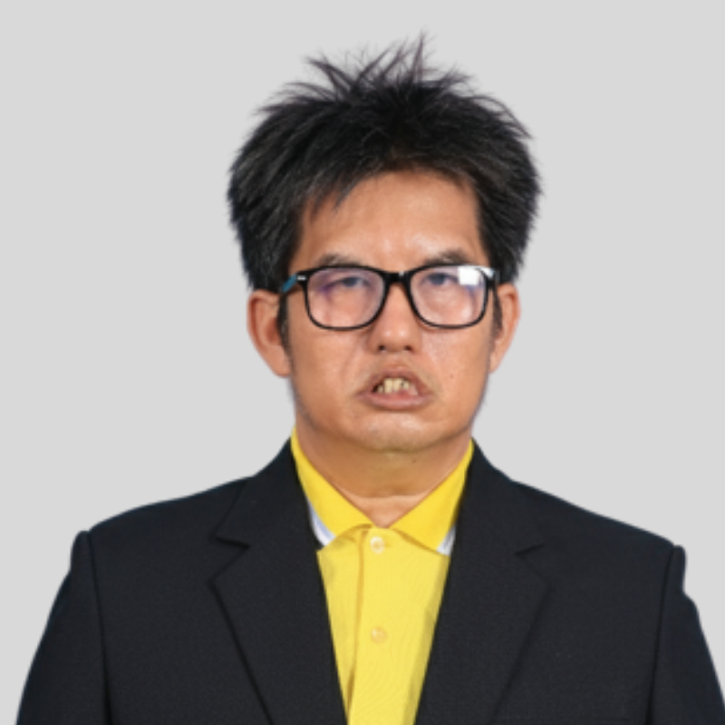 นายออมสิน พรมแก้ว