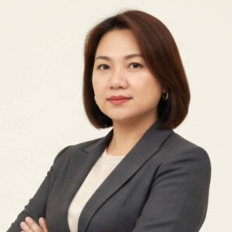 อาจารย์วรรณภัสร์ ปราบพาลา