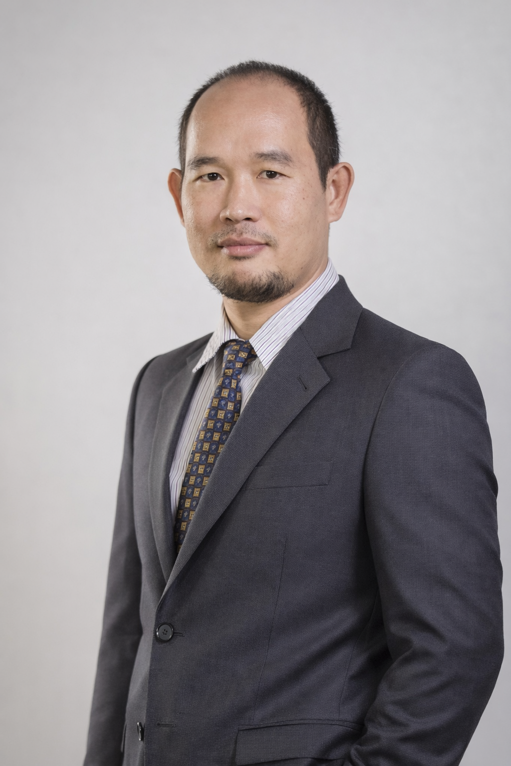 อาจารย์อนุพงษ์ สุขประเสริฐ